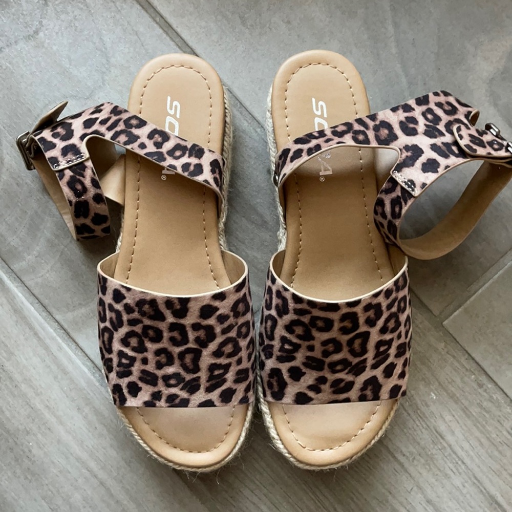 Cheetah Print Platform Sandals